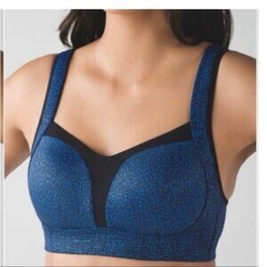 Lululemon Black Blue Ta Ta Tamer Adjustable Strap Sports Bra Size 36 C